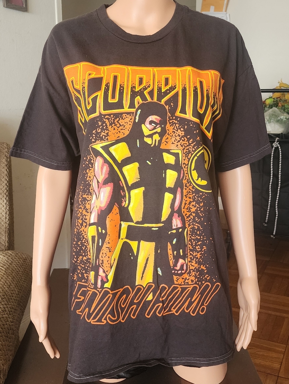 Scorpion Graphic Tee - Black & Yellow Men’s T-Shirt